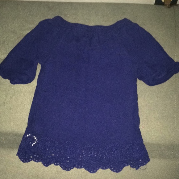 Girls Shoulder Shirt - Picture 2 of 3